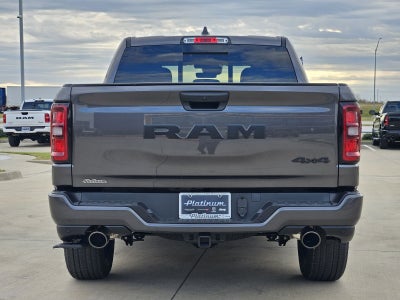 2026 RAM Ram 1500 Express Crew Cab 4x4 5'7' Box