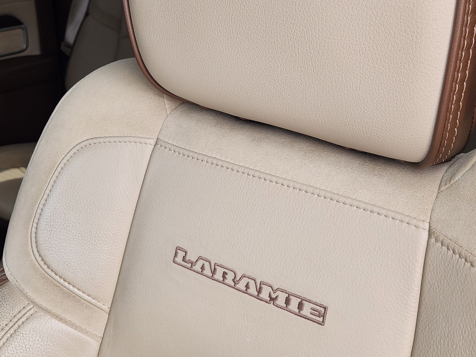 2022 RAM Ram 2500 Laramie Crew Cab 4x4 6'4' Box