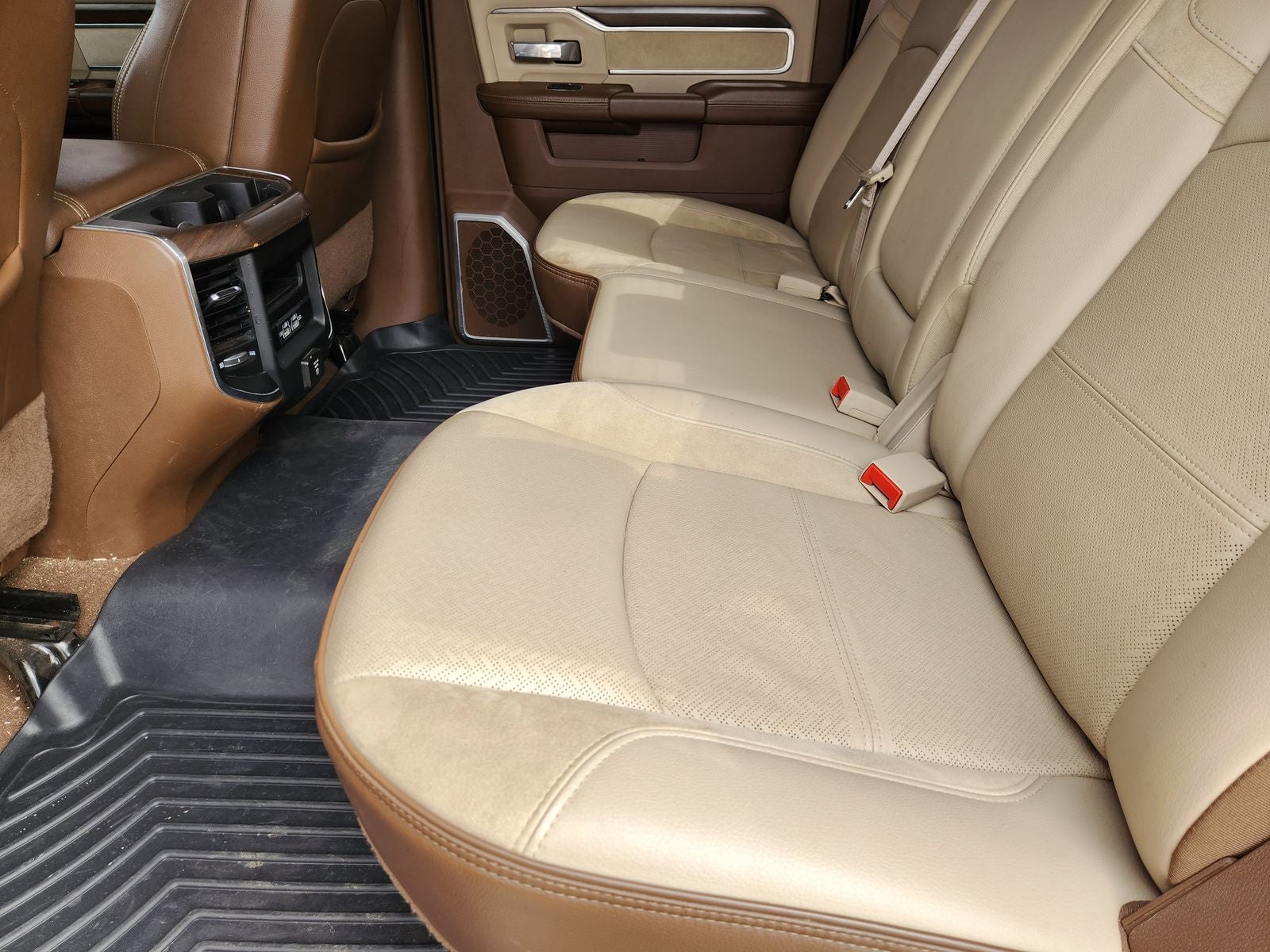 2022 RAM Ram 2500 Laramie Crew Cab 4x4 6'4' Box