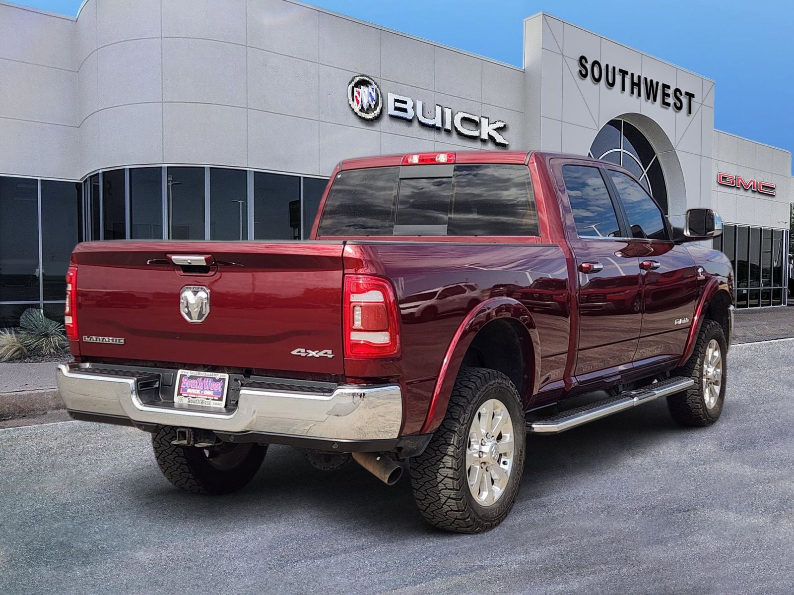 2022 RAM Ram 2500 Laramie Crew Cab 4x4 6'4' Box