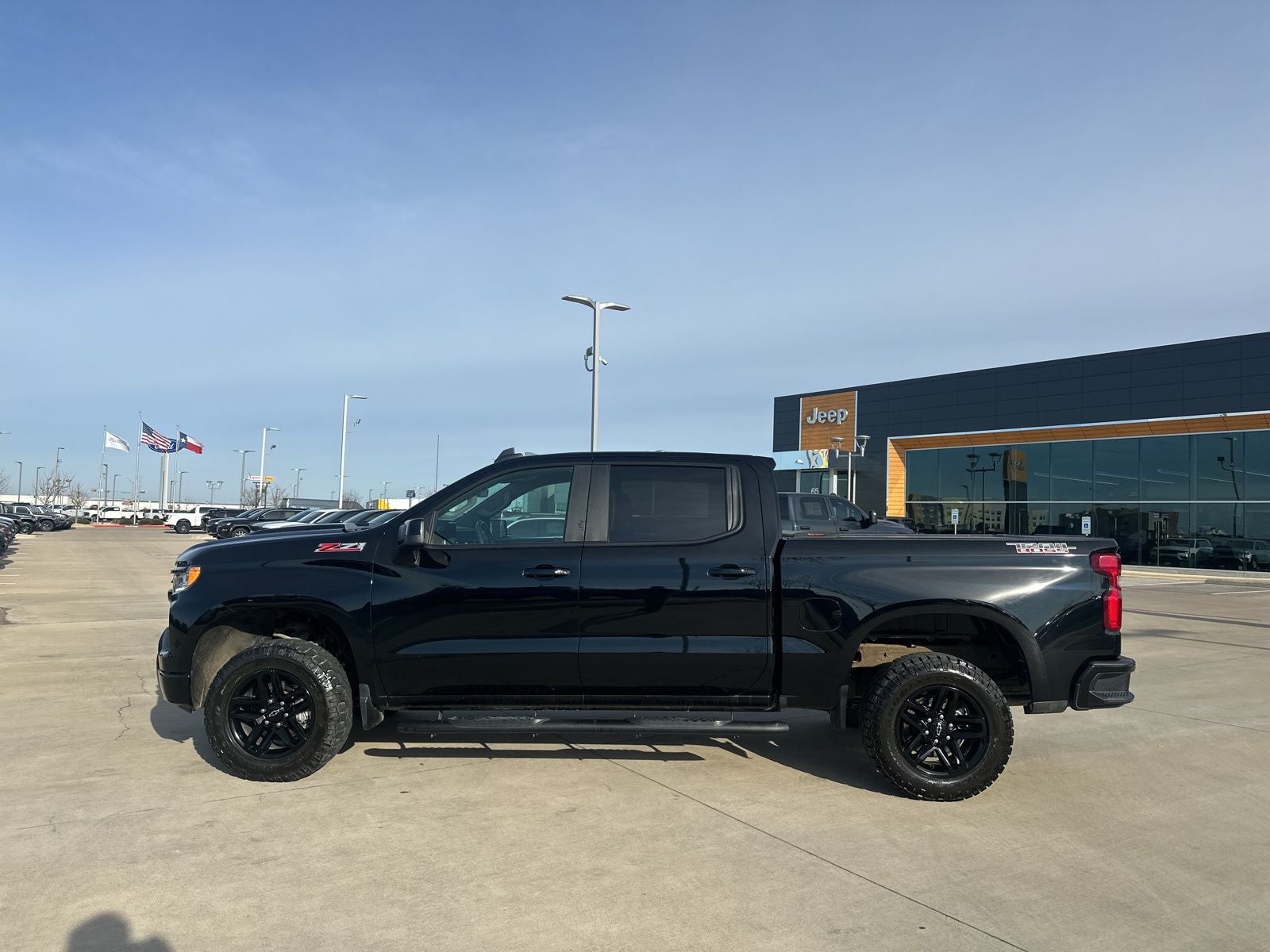 2023 Chevrolet Silverado 1500 4WD Crew Cab Short Bed LT Trail Boss