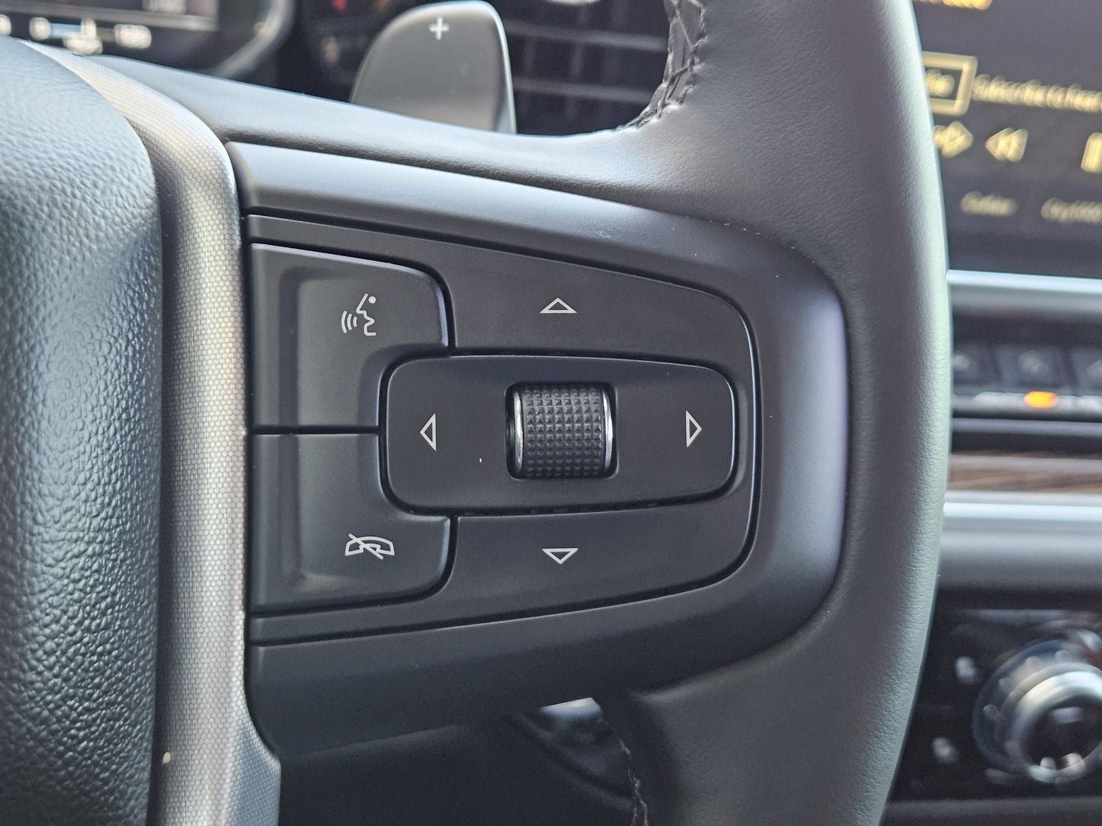 2024 GMC Sierra 1500 4WD Crew Cab Short Box Elevation with 3SB