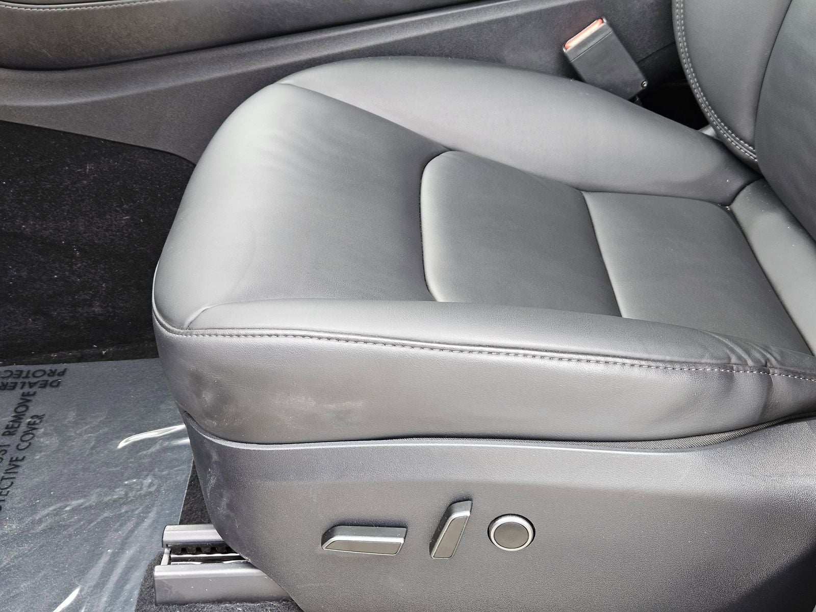 2025 Tesla Model Y Long Range Dual Motor Rear-Wheel Drive