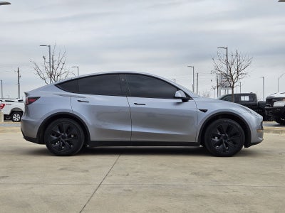 2025 Tesla Model Y Long Range Dual Motor Rear-Wheel Drive