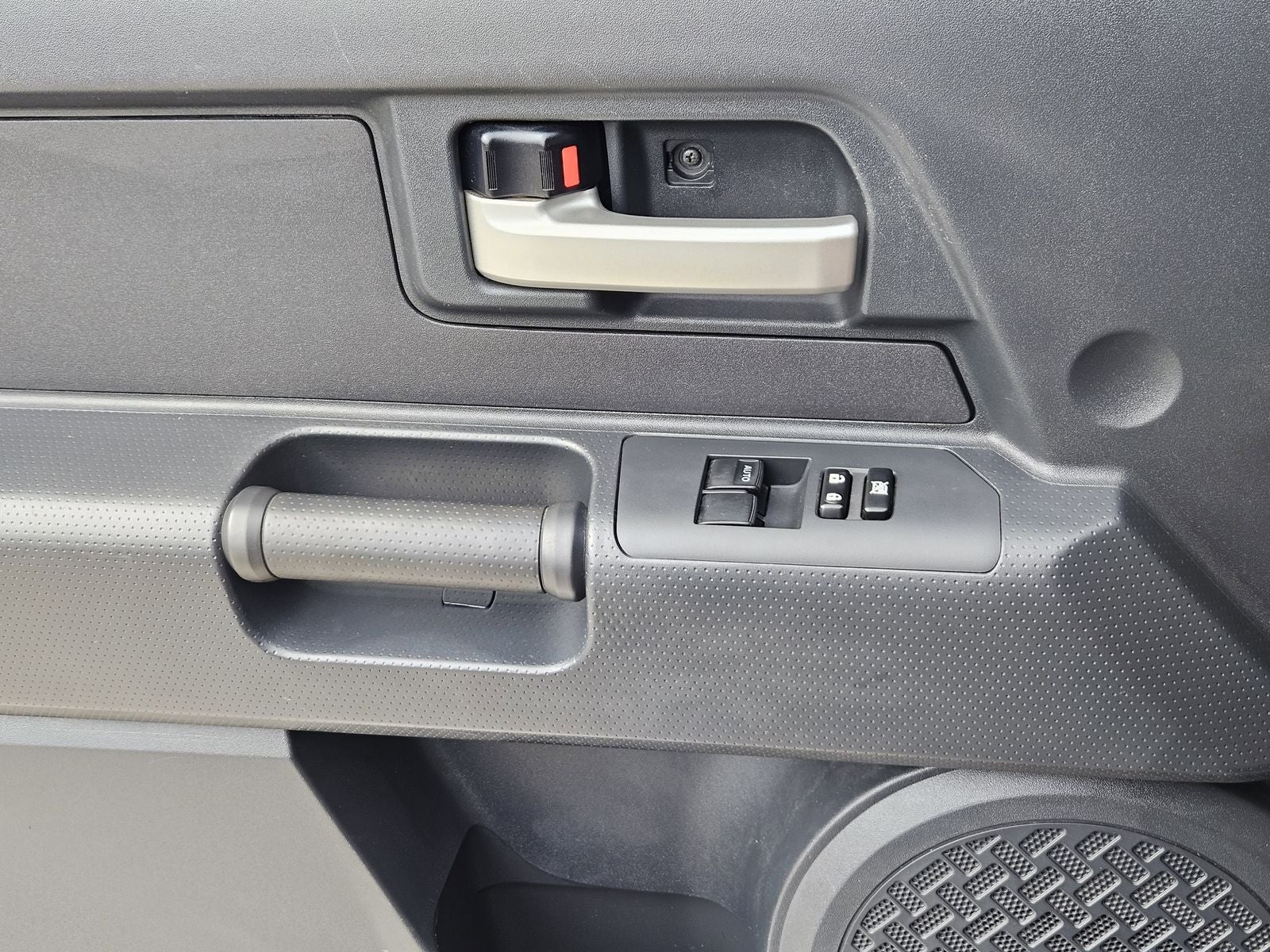 2014 Toyota FJ Cruiser Base