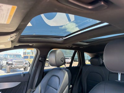 2019 Mercedes-Benz GLC 300 GLC 300