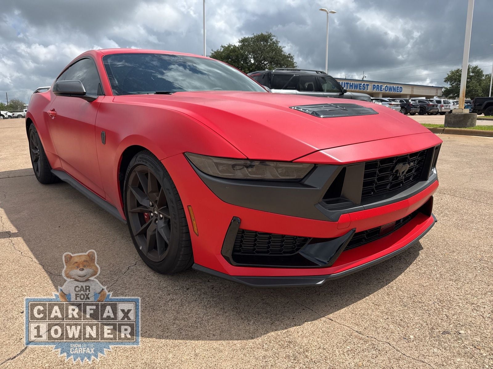 2026 Ford Mustang Dark Horse's photo