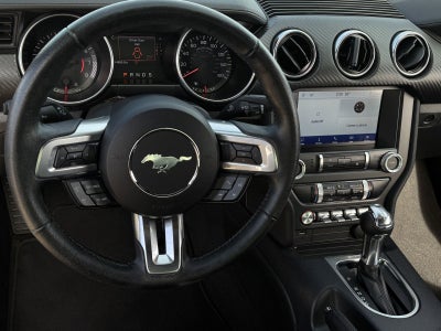 2022 Ford Mustang EcoBoost