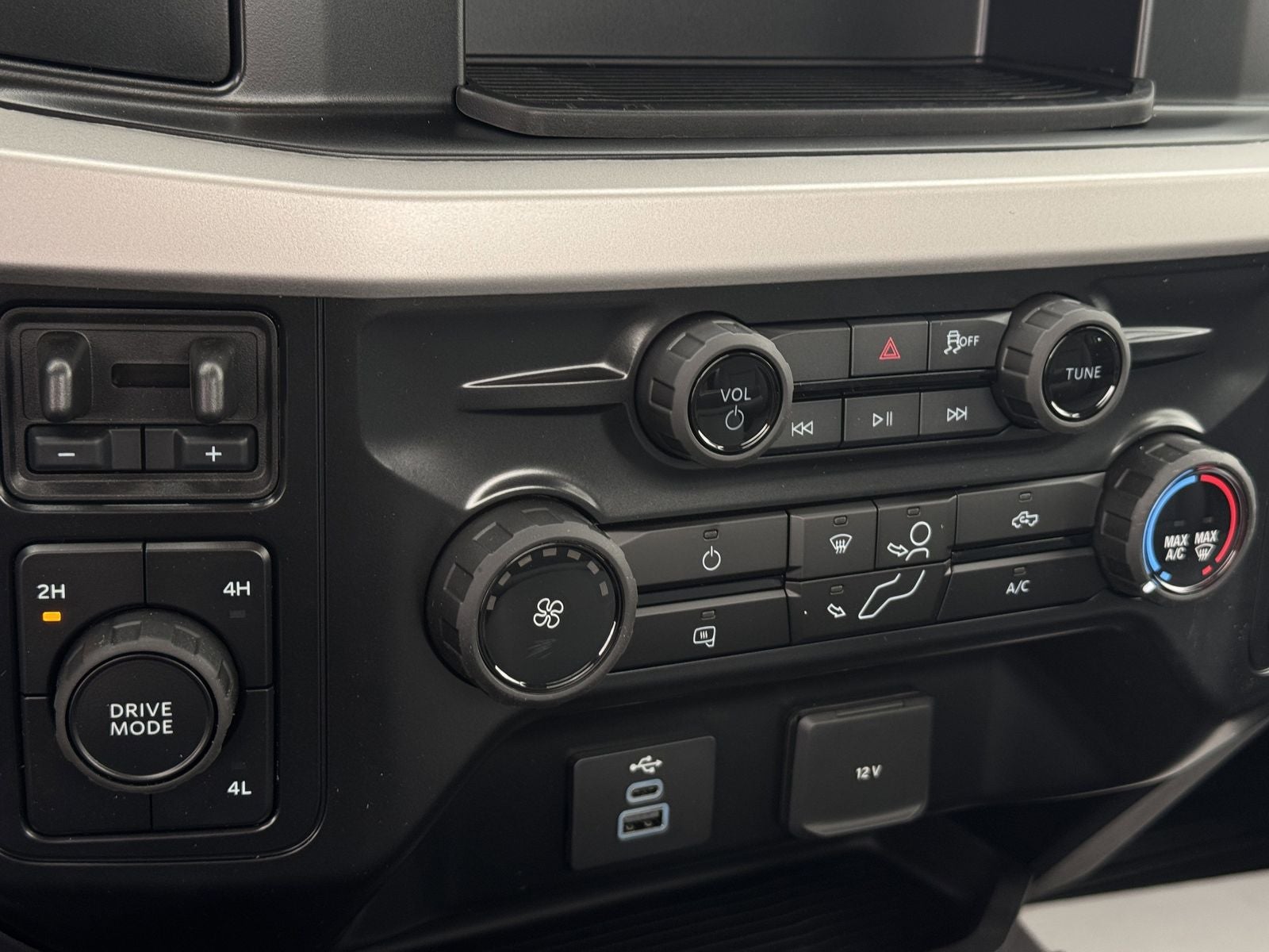 2026 Ford F-550SD XL Fleet