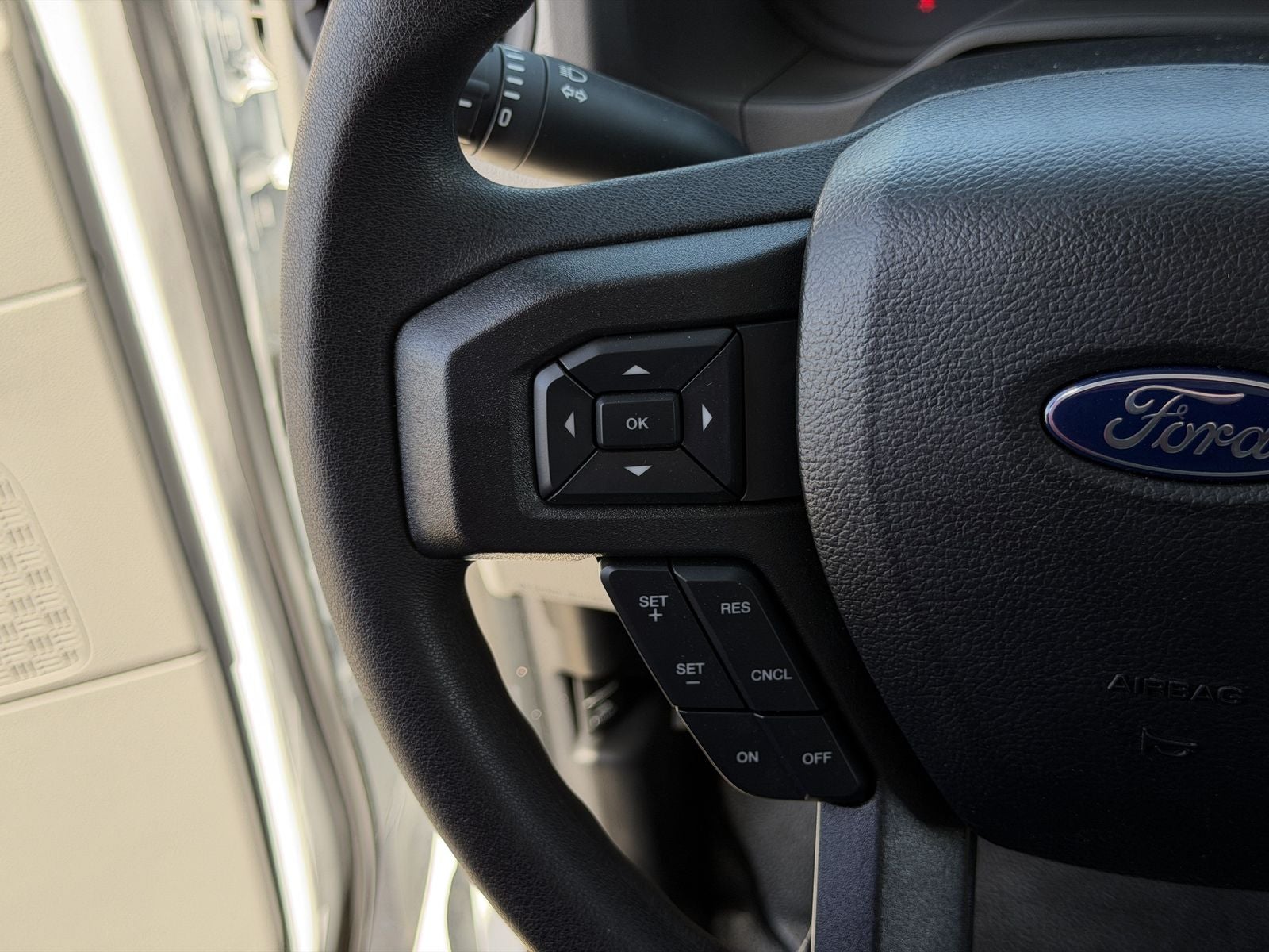 2026 Ford E-350SD Base Cutaway