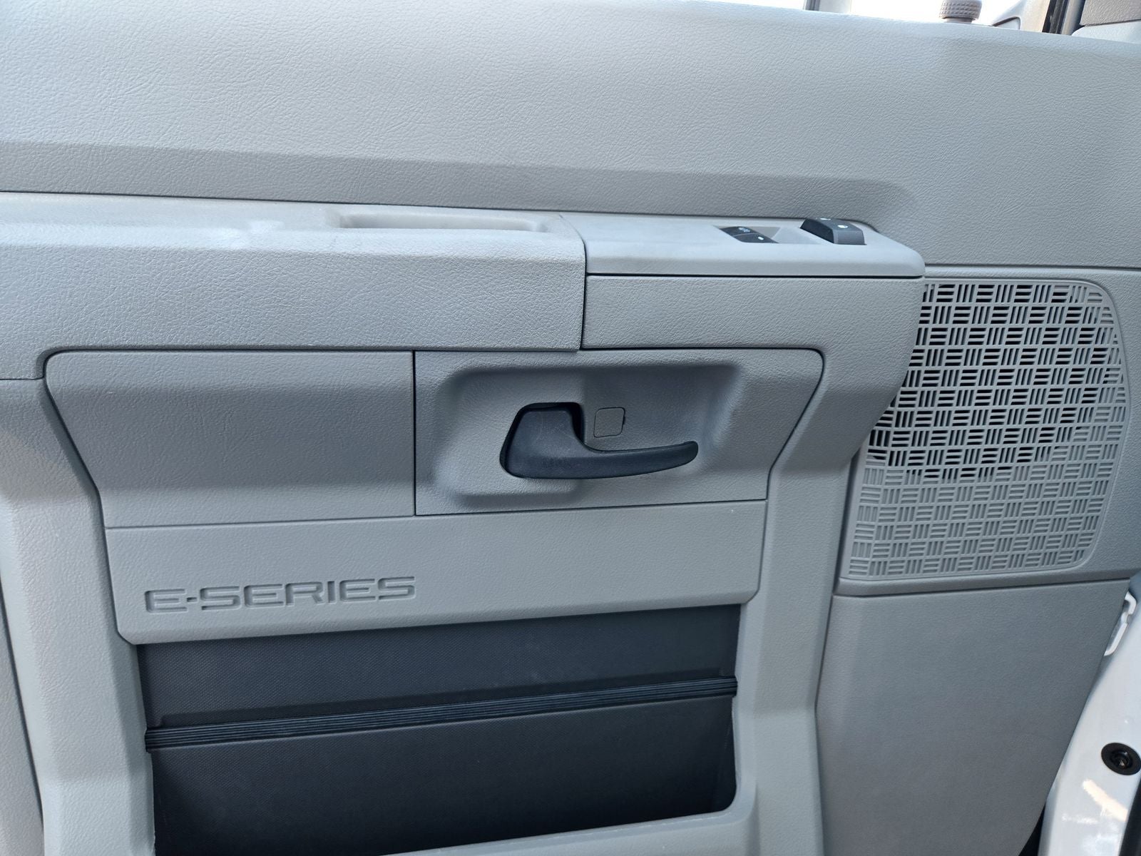 2025 Ford E-350SD Base Fleet