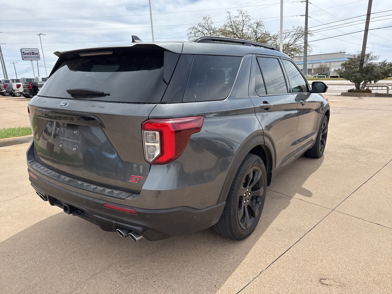 2020 Ford Explorer ST