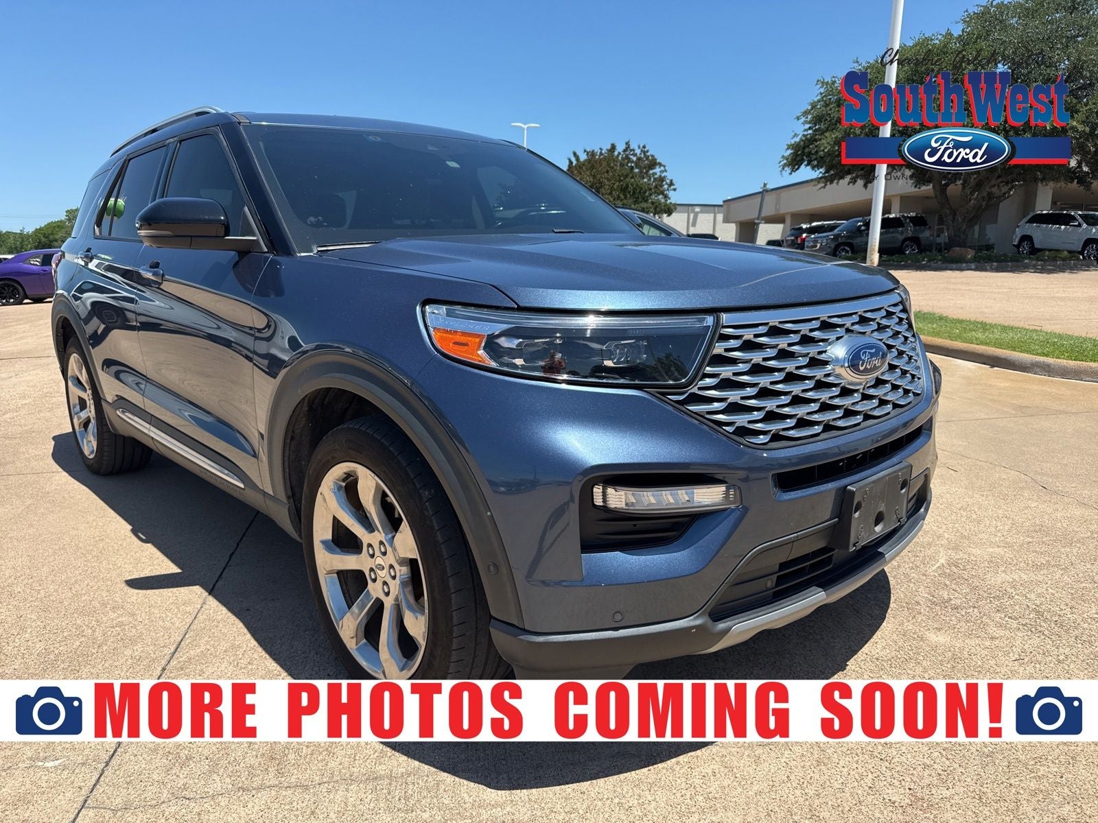 2020 Ford Explorer Platinum 4WD's photo