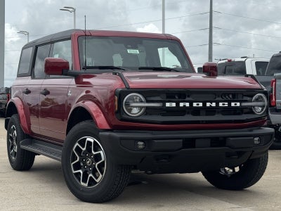 2026 Ford Bronco Outer Banks