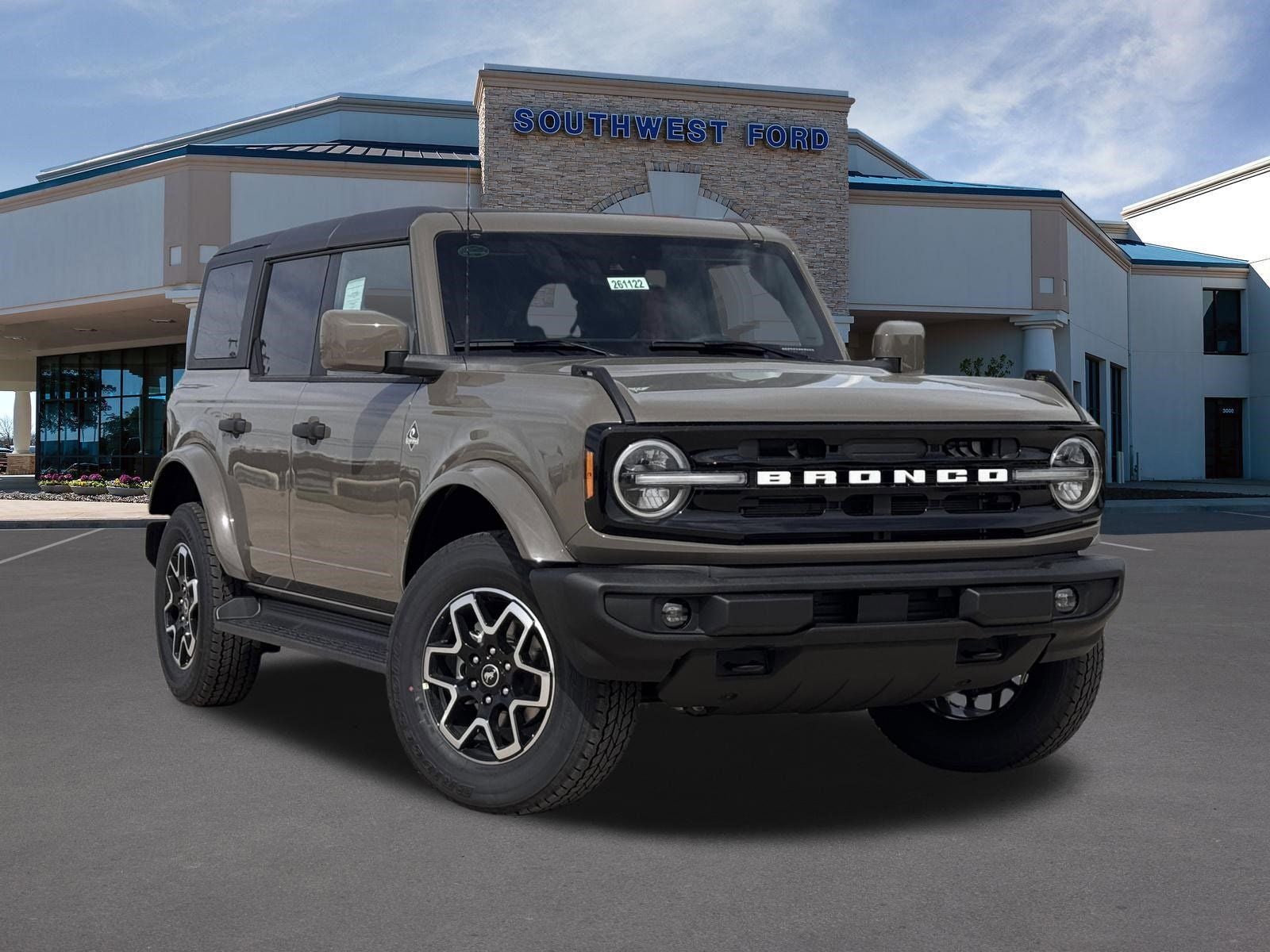 2026 Ford Bronco Outer Banks