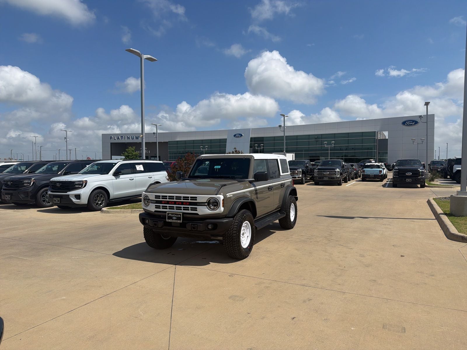 2026 Ford Bronco Heritage Edition