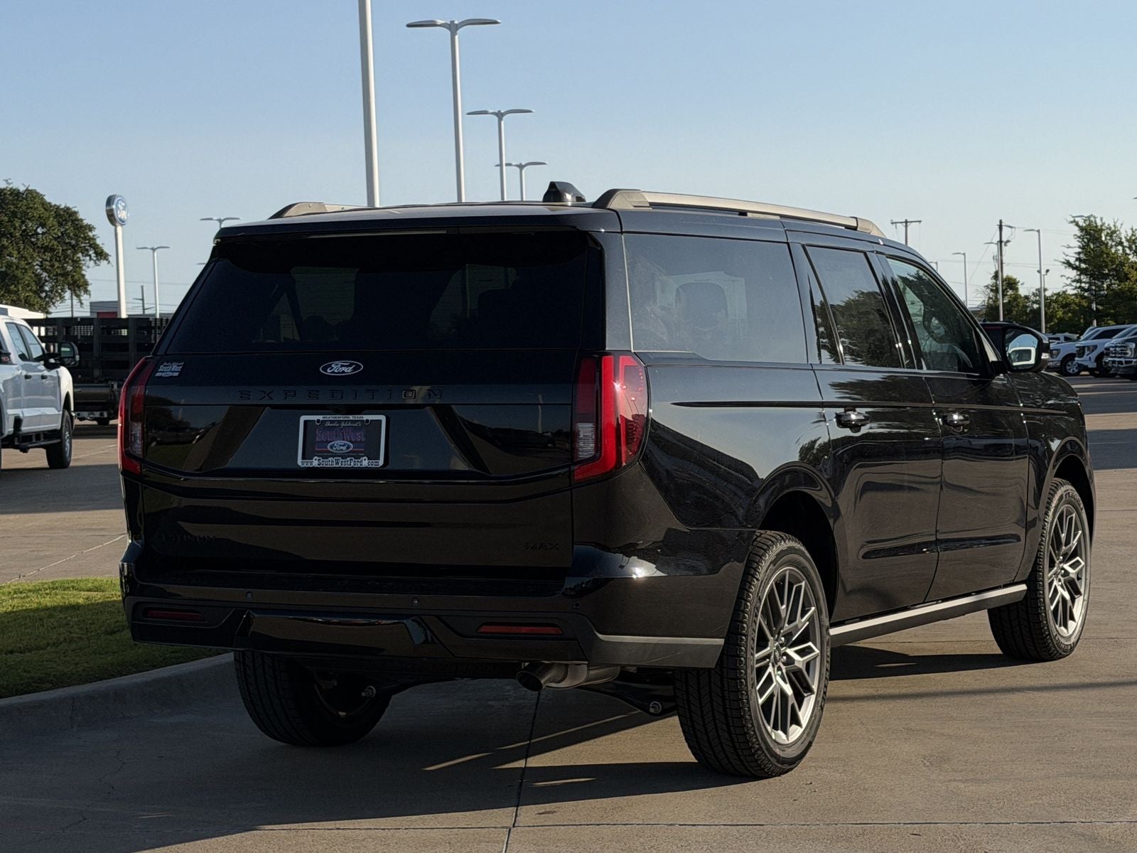 2027 Ford Expedition Max Platinum