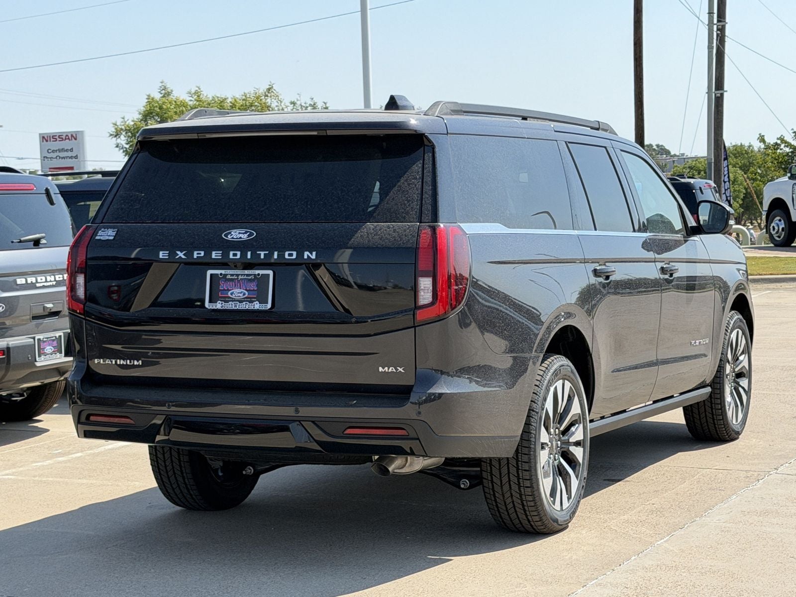 2027 Ford Expedition Max Platinum