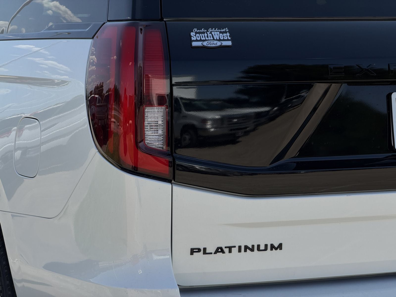 2027 Ford Expedition Max Platinum