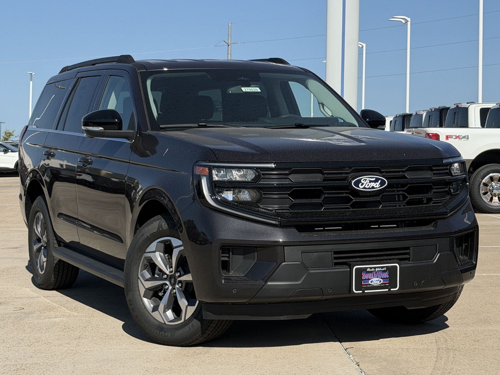 2027 Ford Expedition Active