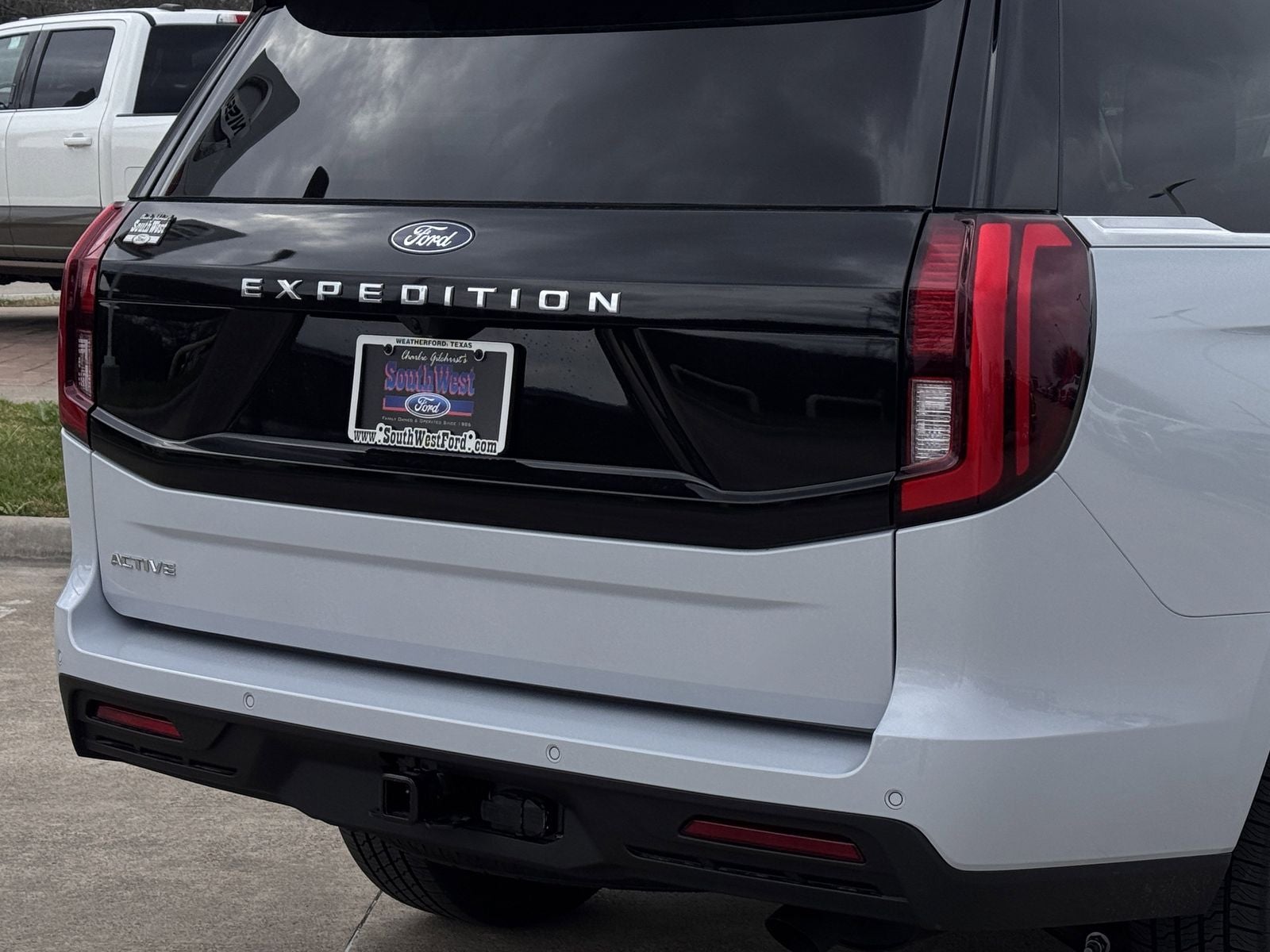 2026 Ford Expedition Active