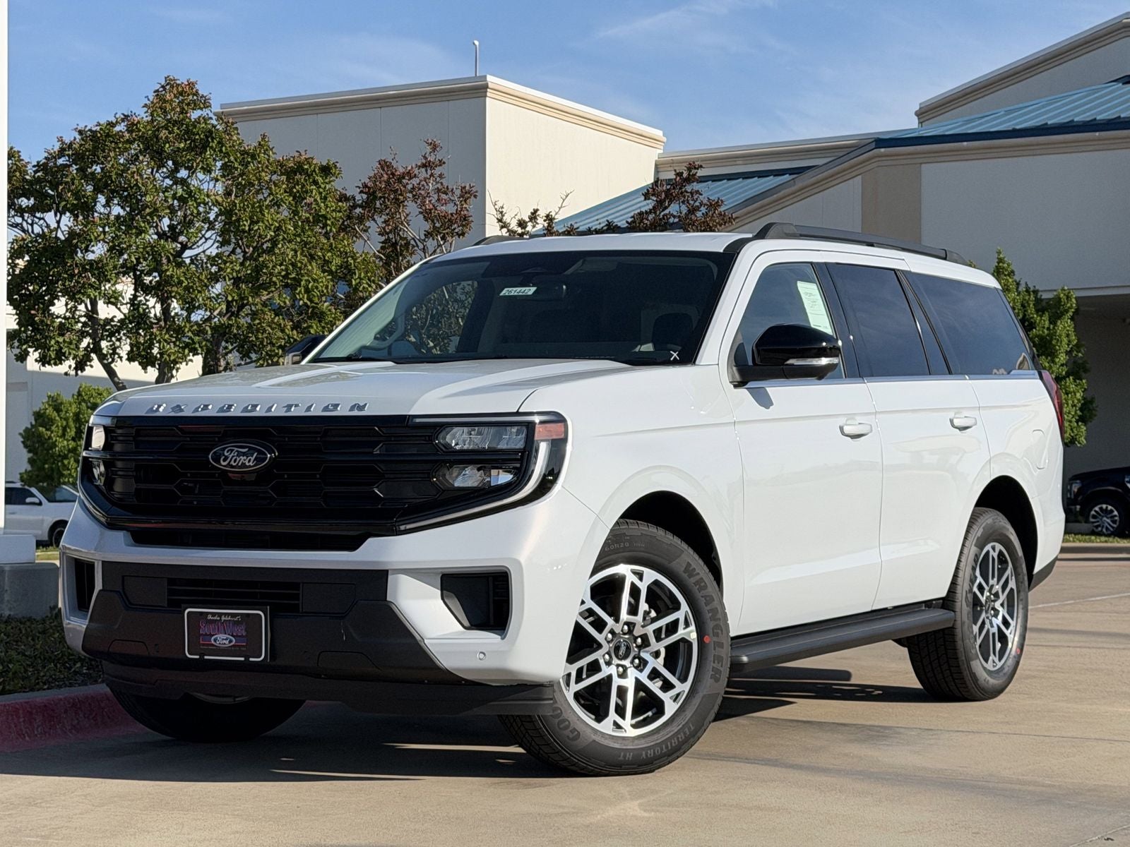2026 Ford Expedition Active