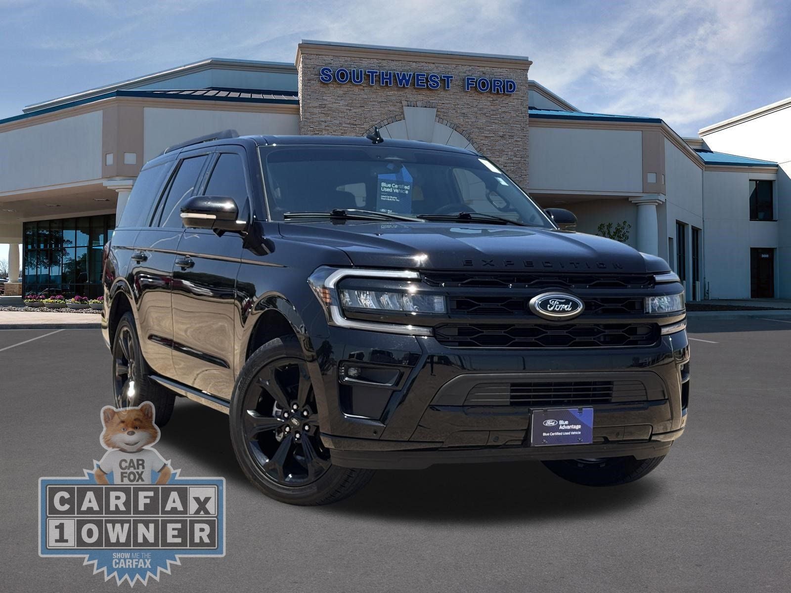 2024 Ford Expedition Limited's photo