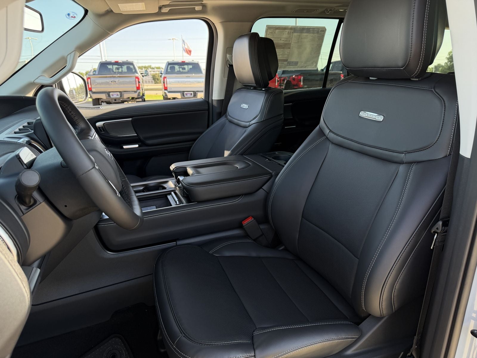 2027 Ford Expedition Platinum