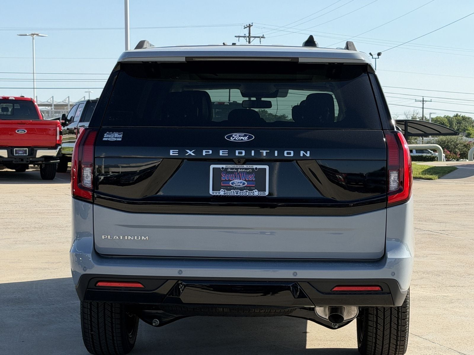 2027 Ford Expedition Platinum