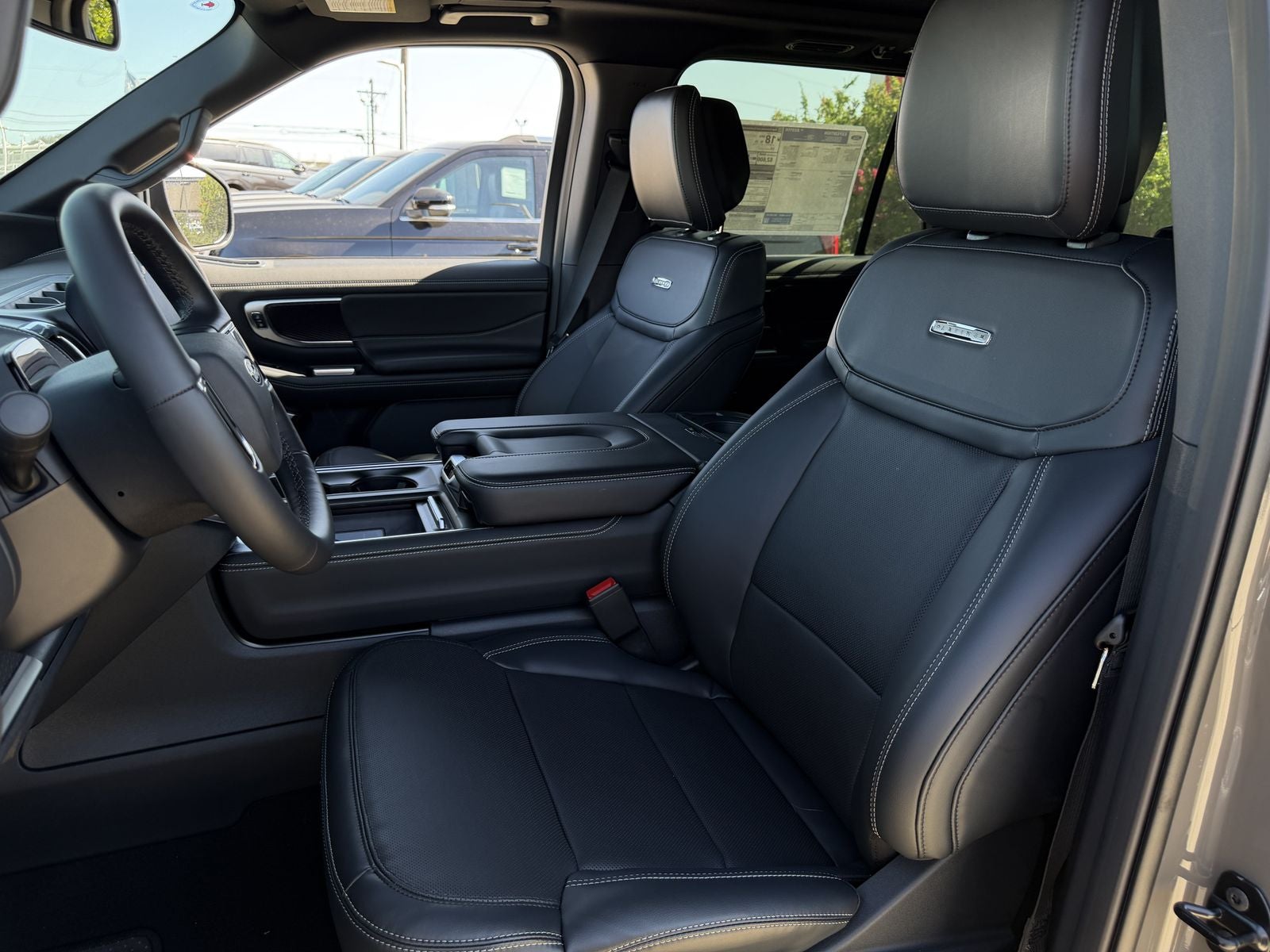 2027 Ford Expedition Platinum