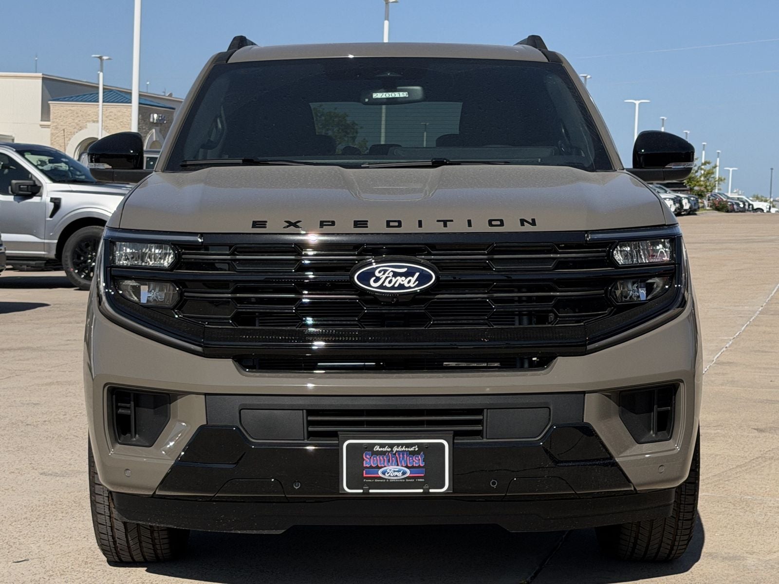 2027 Ford Expedition Platinum