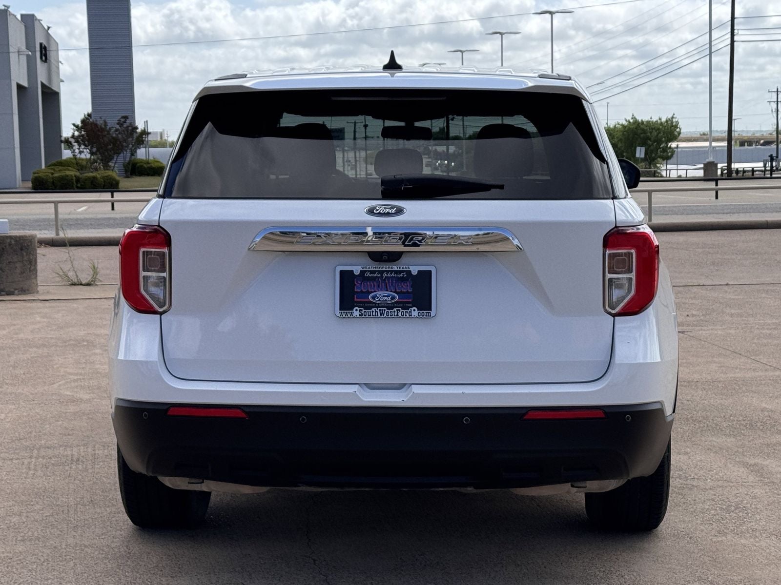 2021 Ford Explorer Base