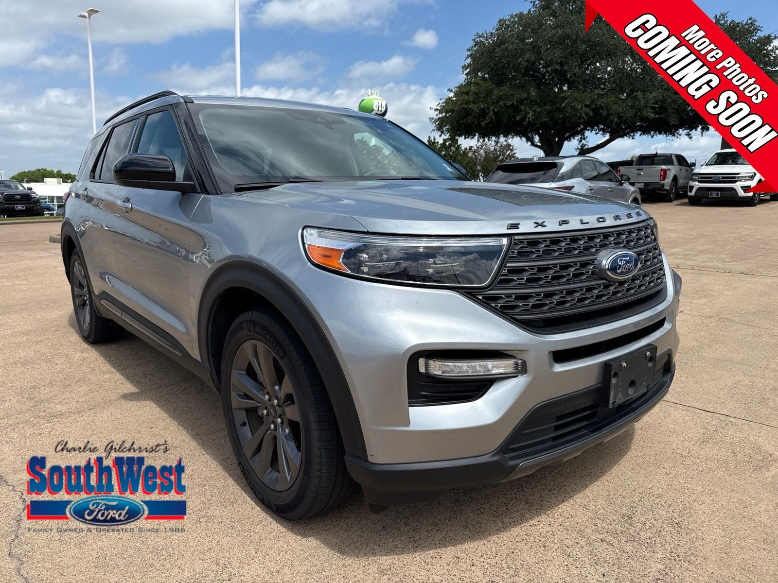 2023 Ford Explorer XLT RWD's photo