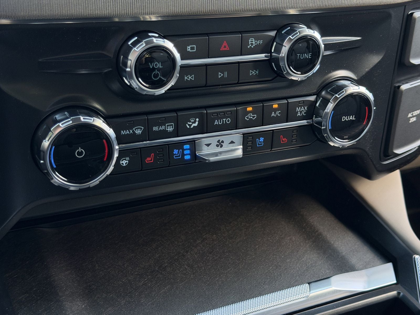 2026 Ford F-250SD F-250® Platinum®