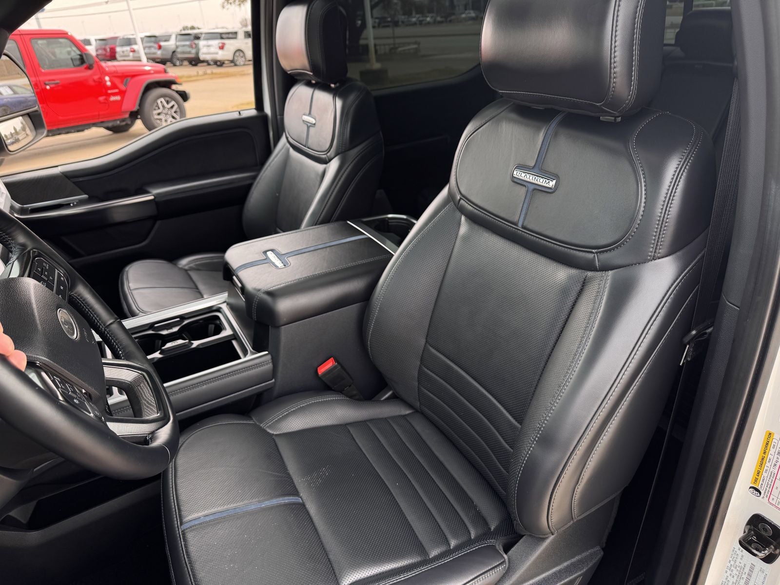 2025 Ford F-350SD Platinum