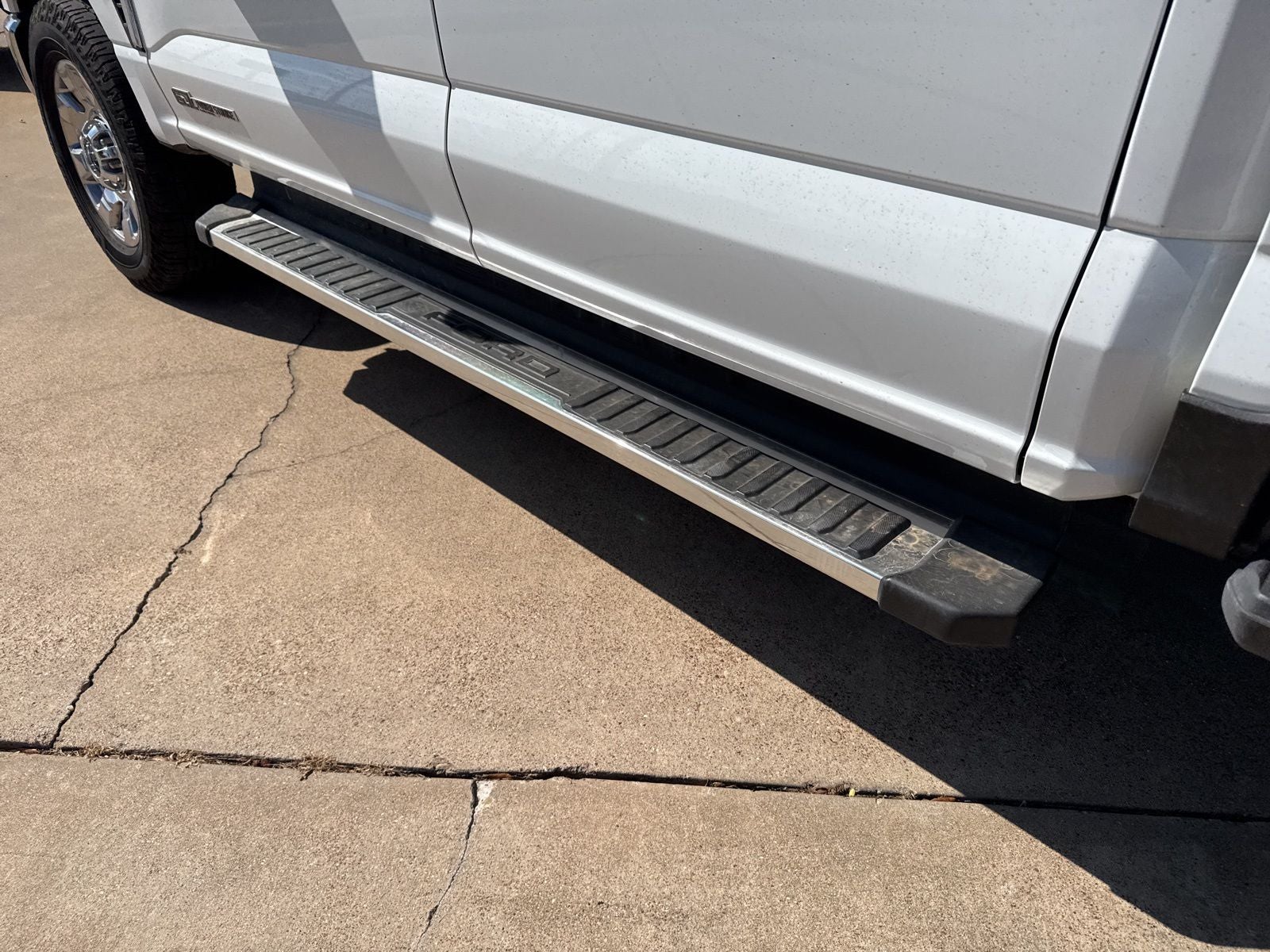 2023 Ford F-350SD Lariat