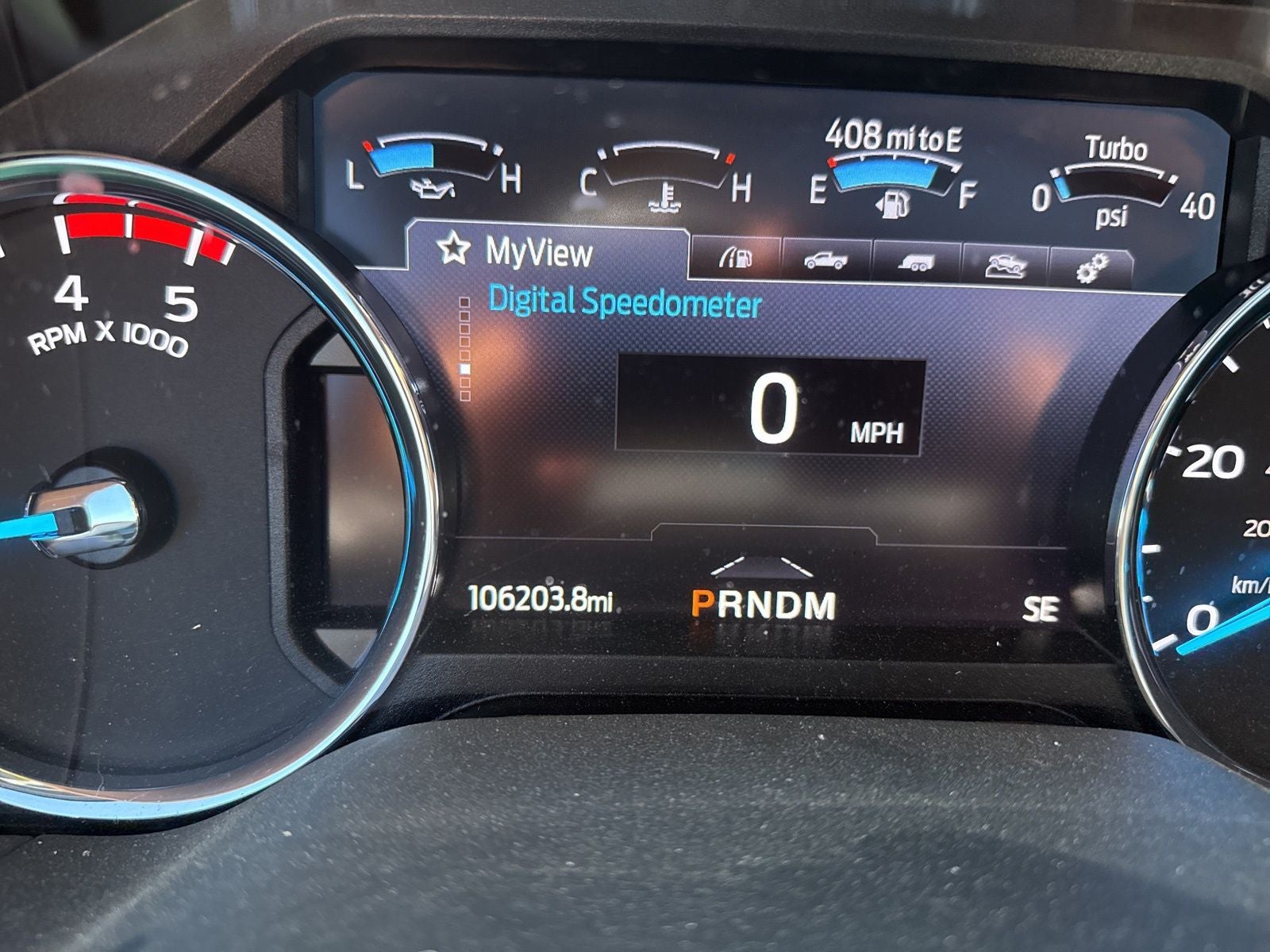 2022 Ford F-350SD Lariat