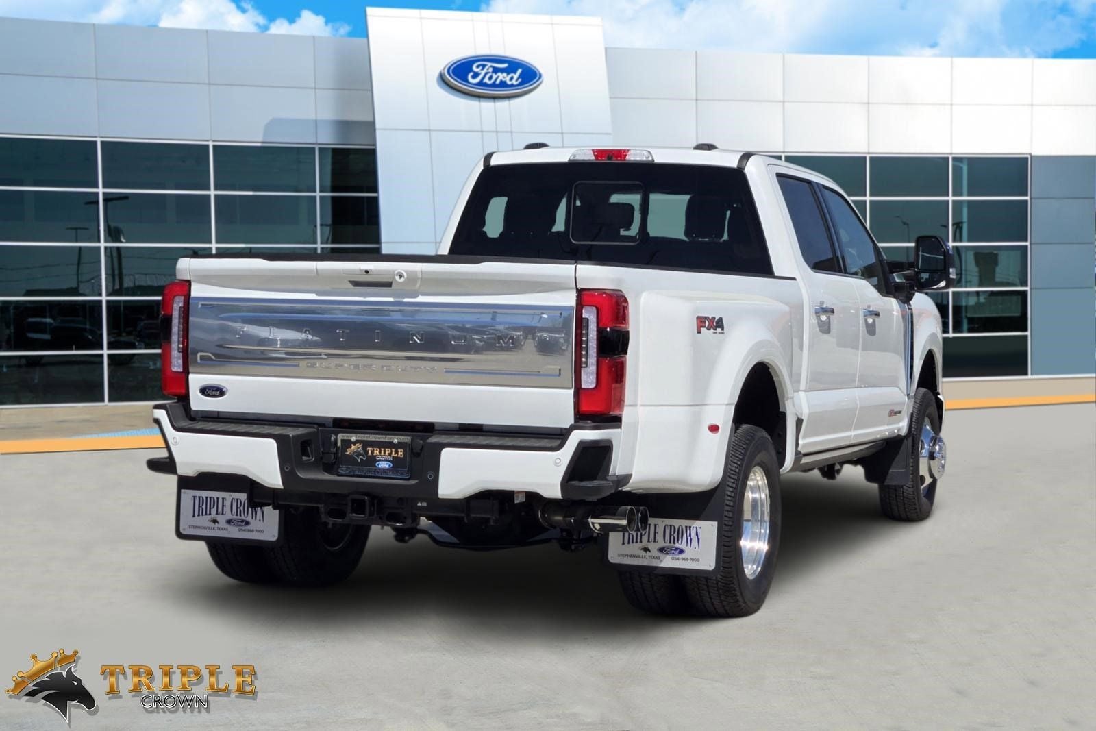 2026 Ford F-350SD Platinum Fleet