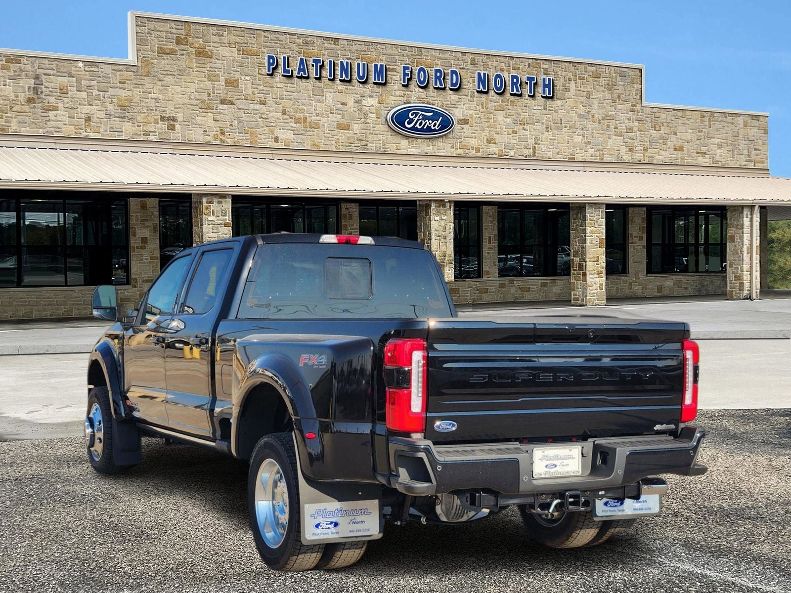 2026 Ford F-450SD Platinum DRW