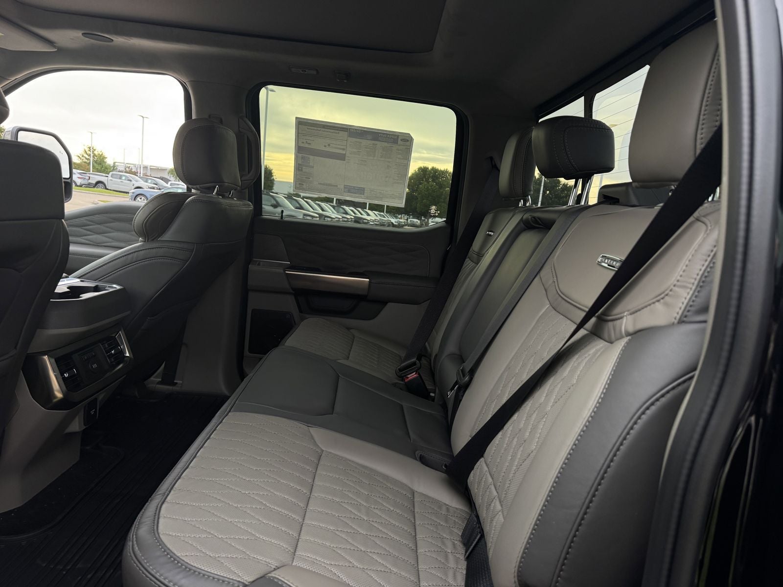 2026 Ford F-450SD Platinum DRW