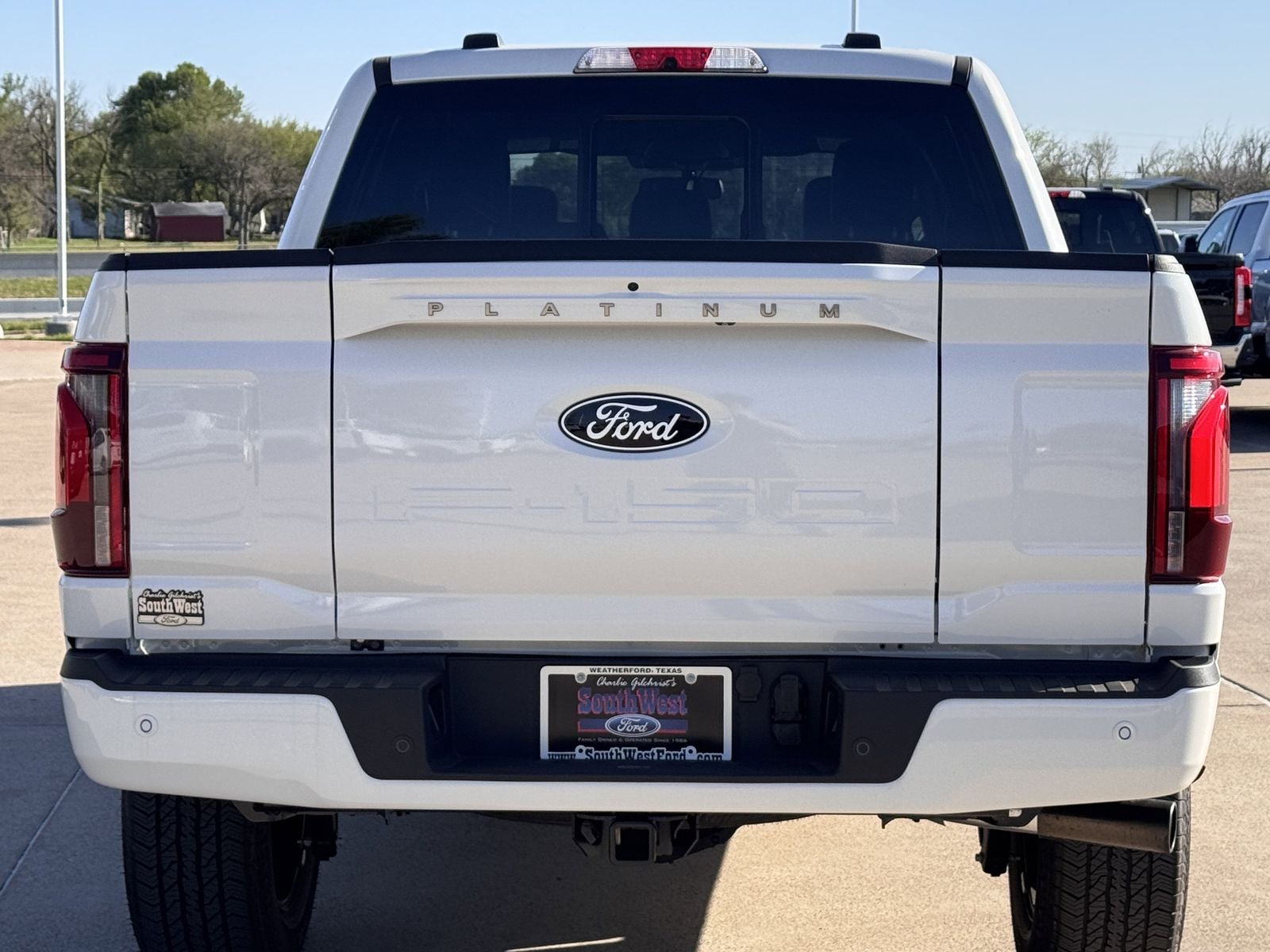 2025 Ford F-150 Platinum