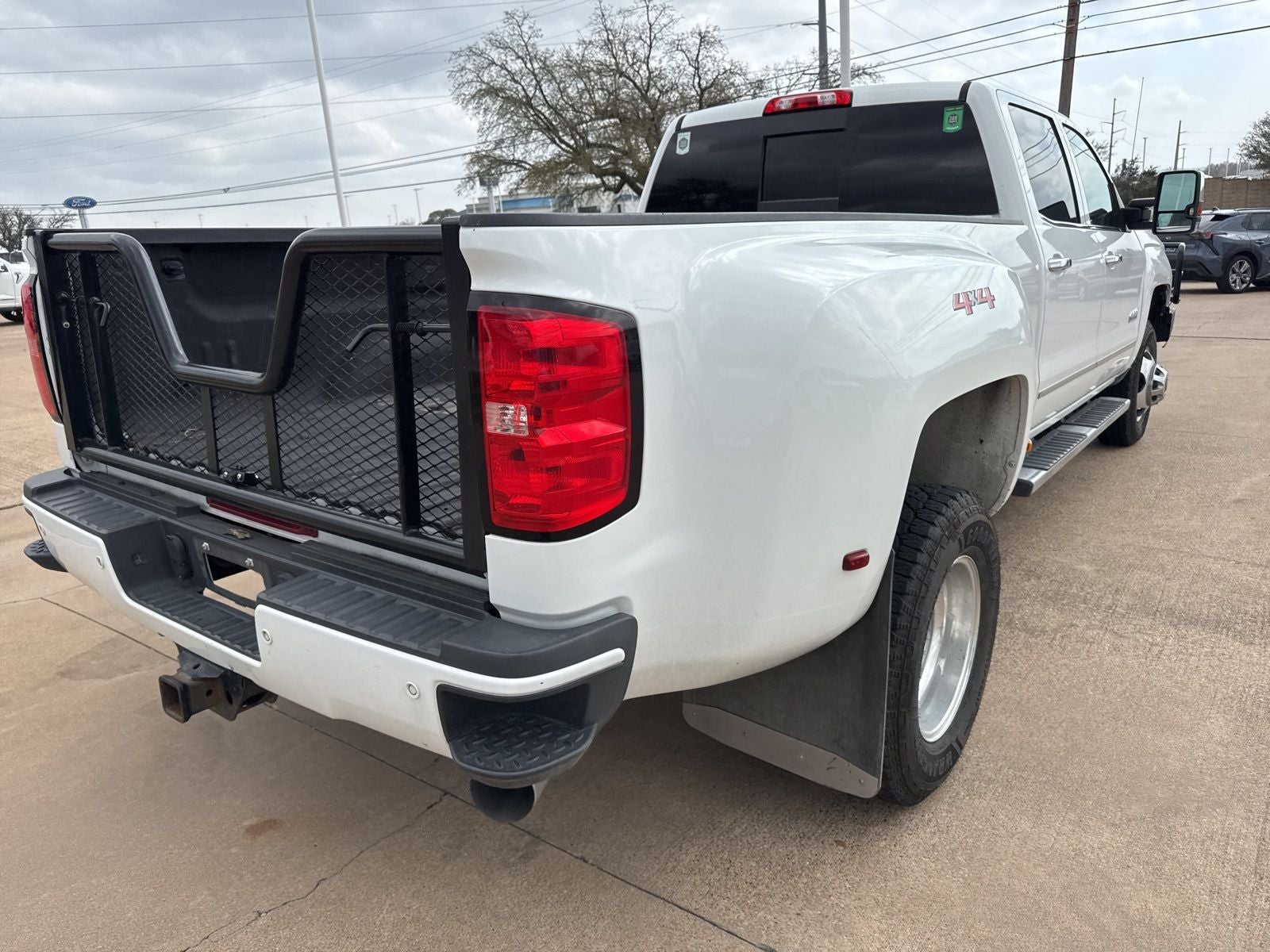 2018 Chevrolet Silverado 3500HD High Country