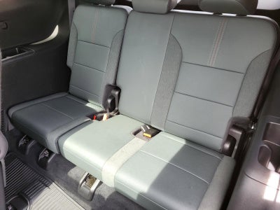 2024 GMC Acadia AT4