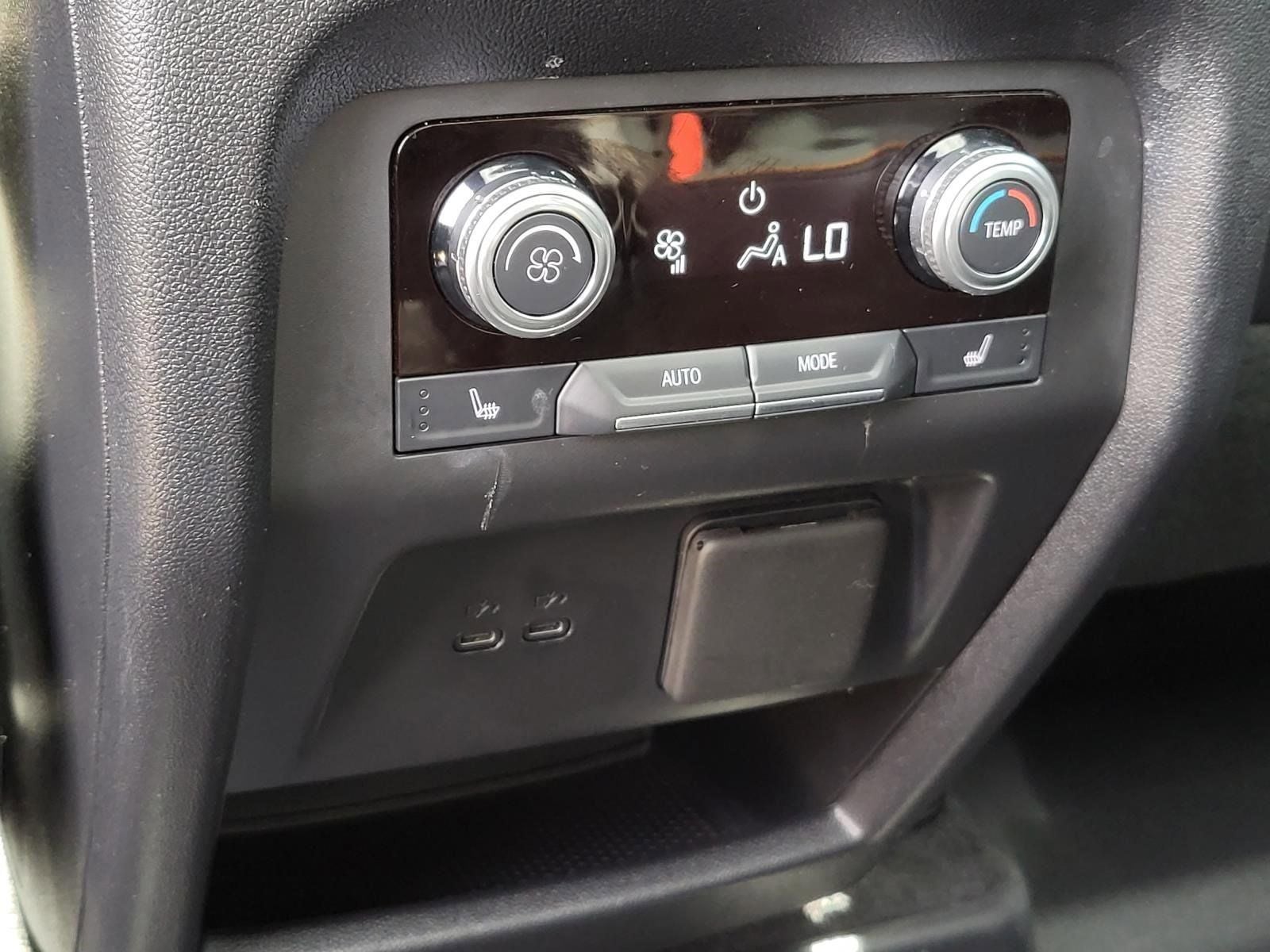 2024 GMC Acadia AT4