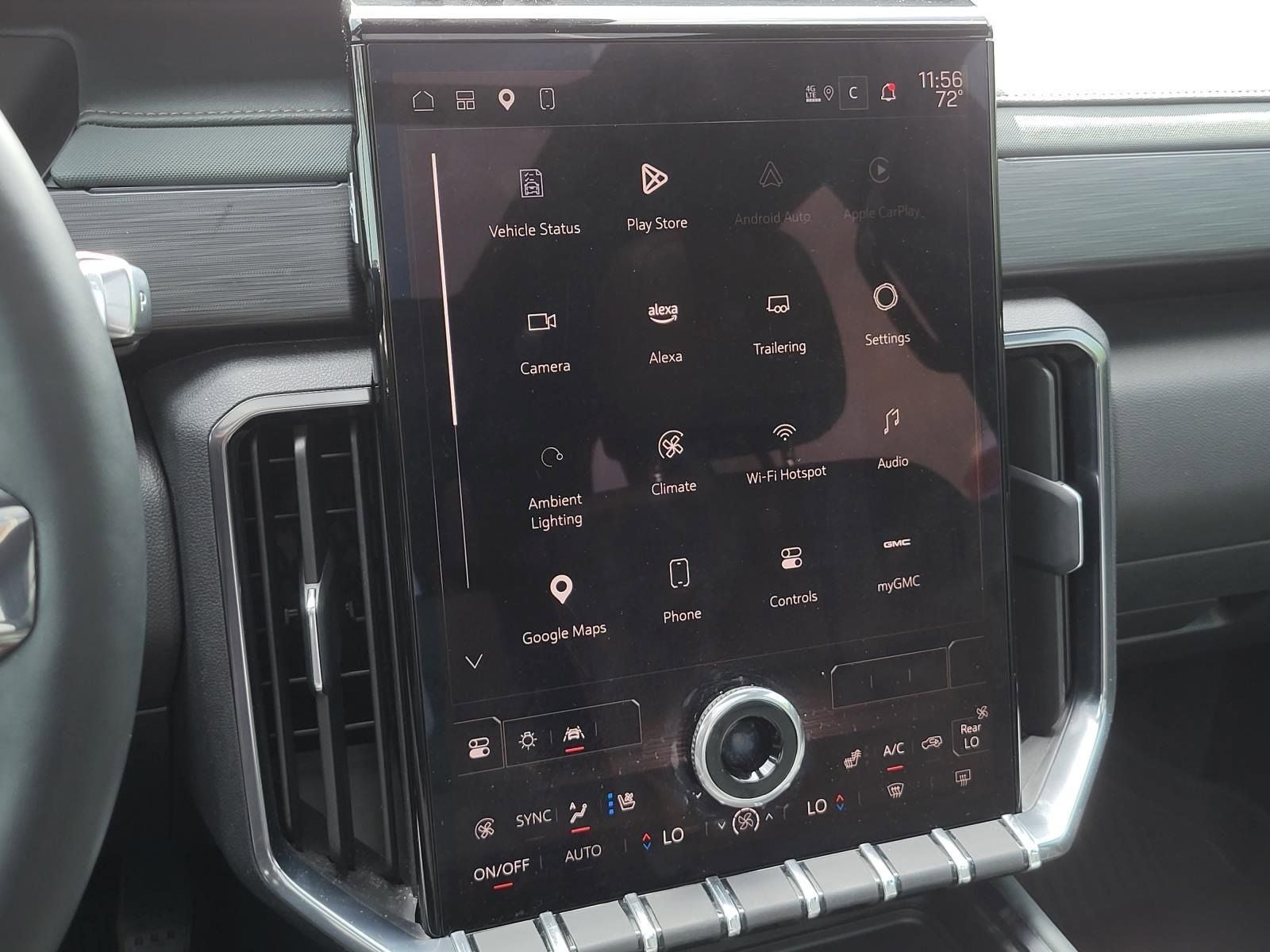 2024 GMC Acadia AT4