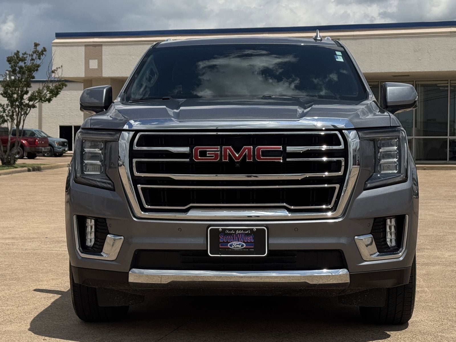 2021 GMC Yukon SLT