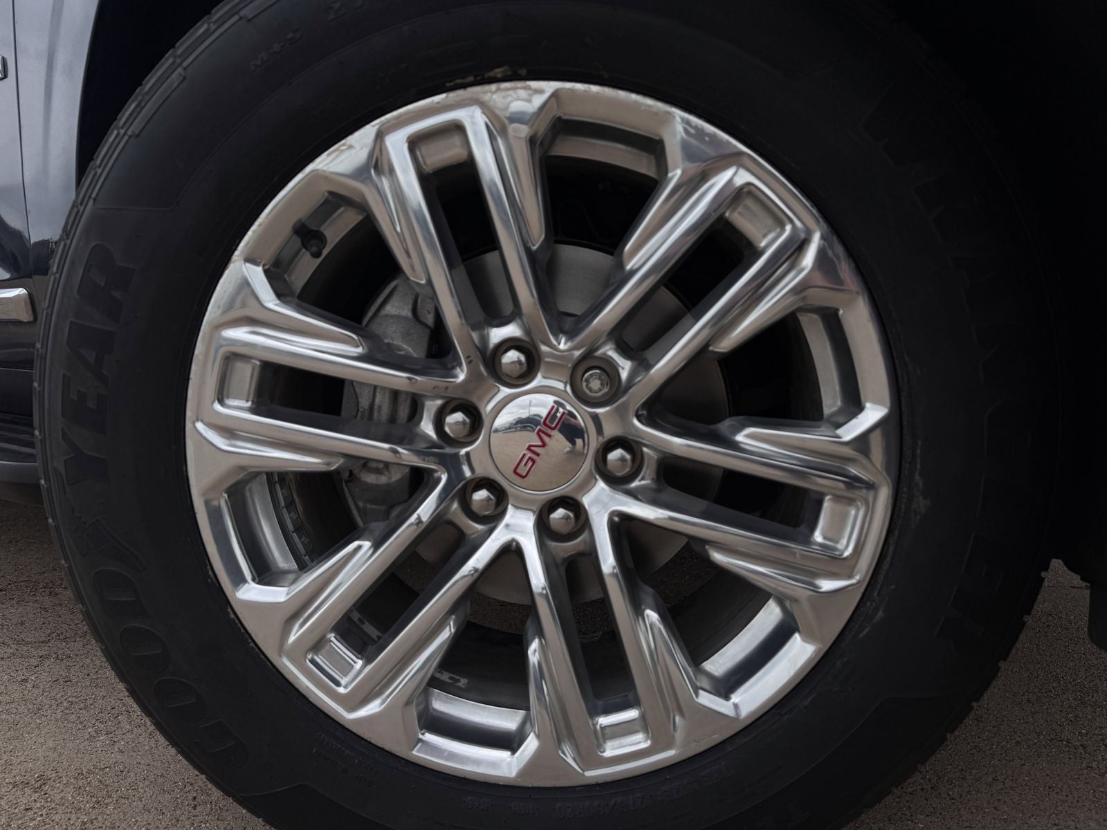 2021 GMC Yukon XL SLT