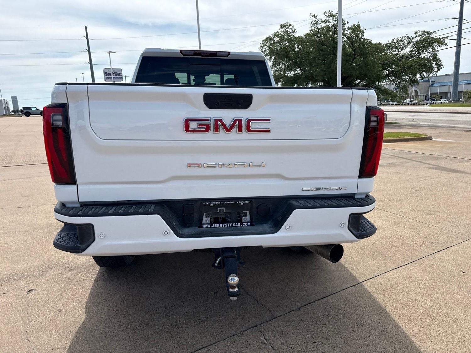 2025 GMC Sierra 2500HD Denali