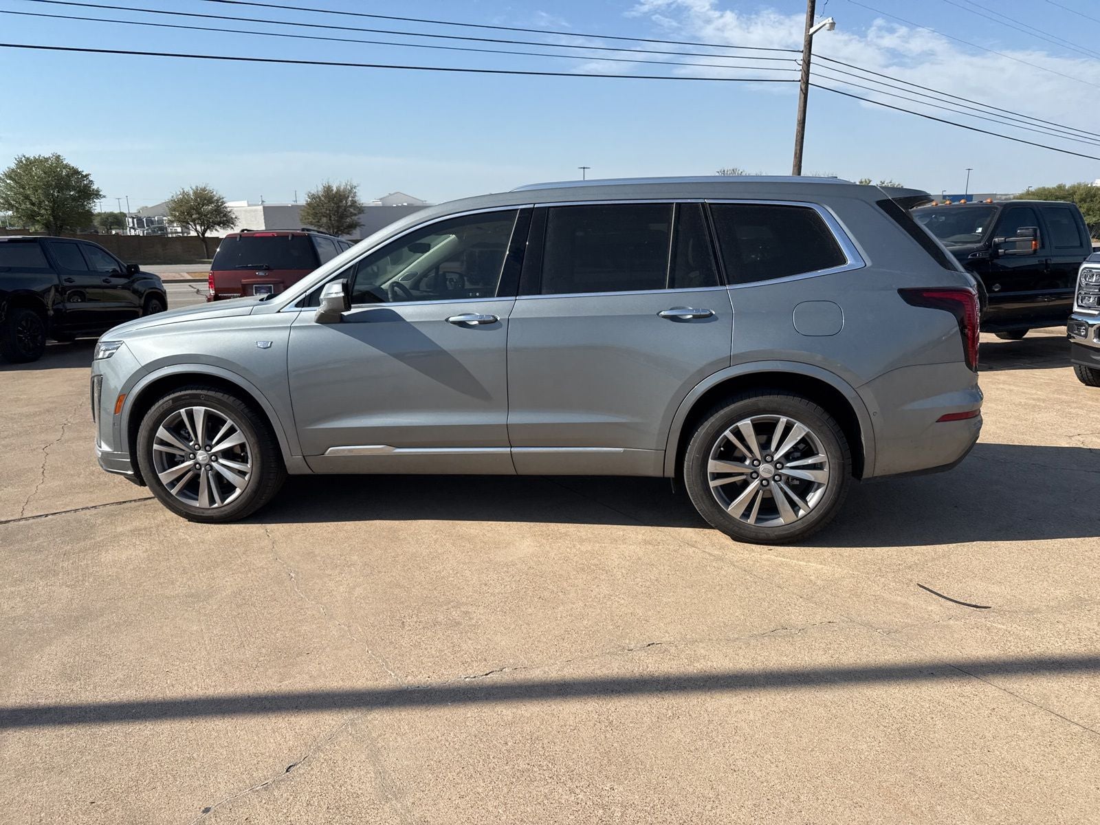 2023 Cadillac XT6 Premium Luxury