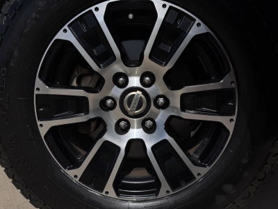 2020 Nissan Titan SV